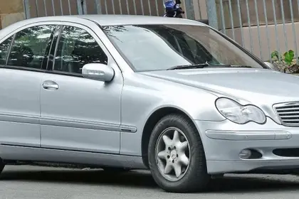 Très bonne voiture.