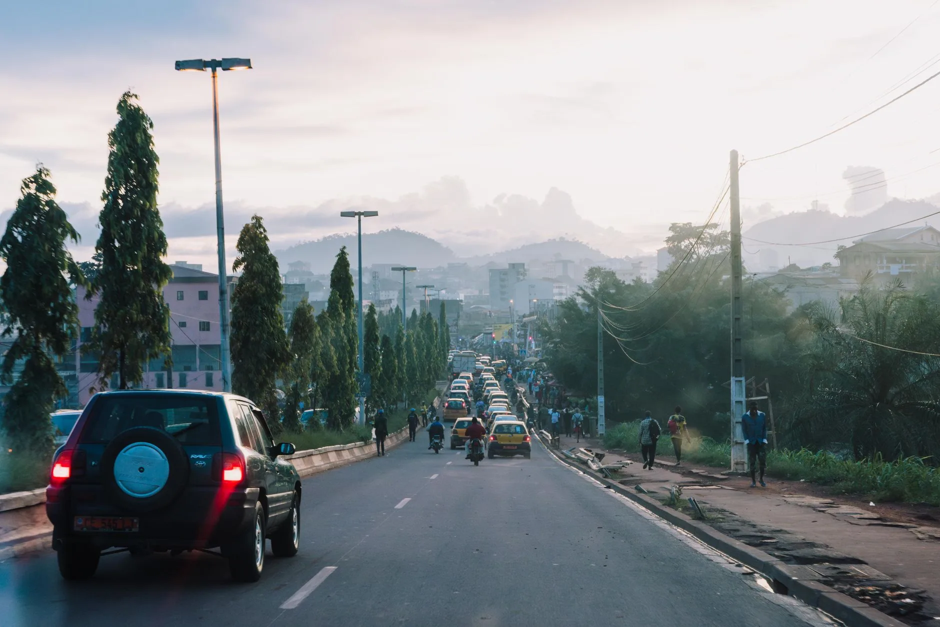 Douala → Yaoundé — VORIK